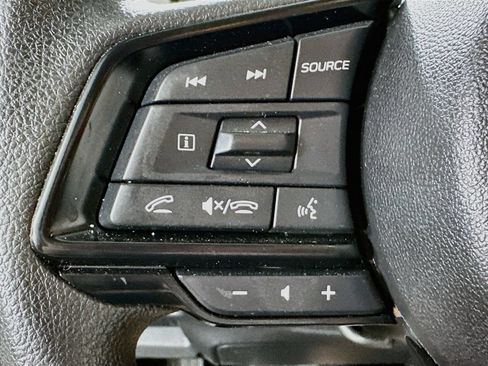Used 2024 Subaru Crosstrek 2.0i Premium AWD/4WD image 22