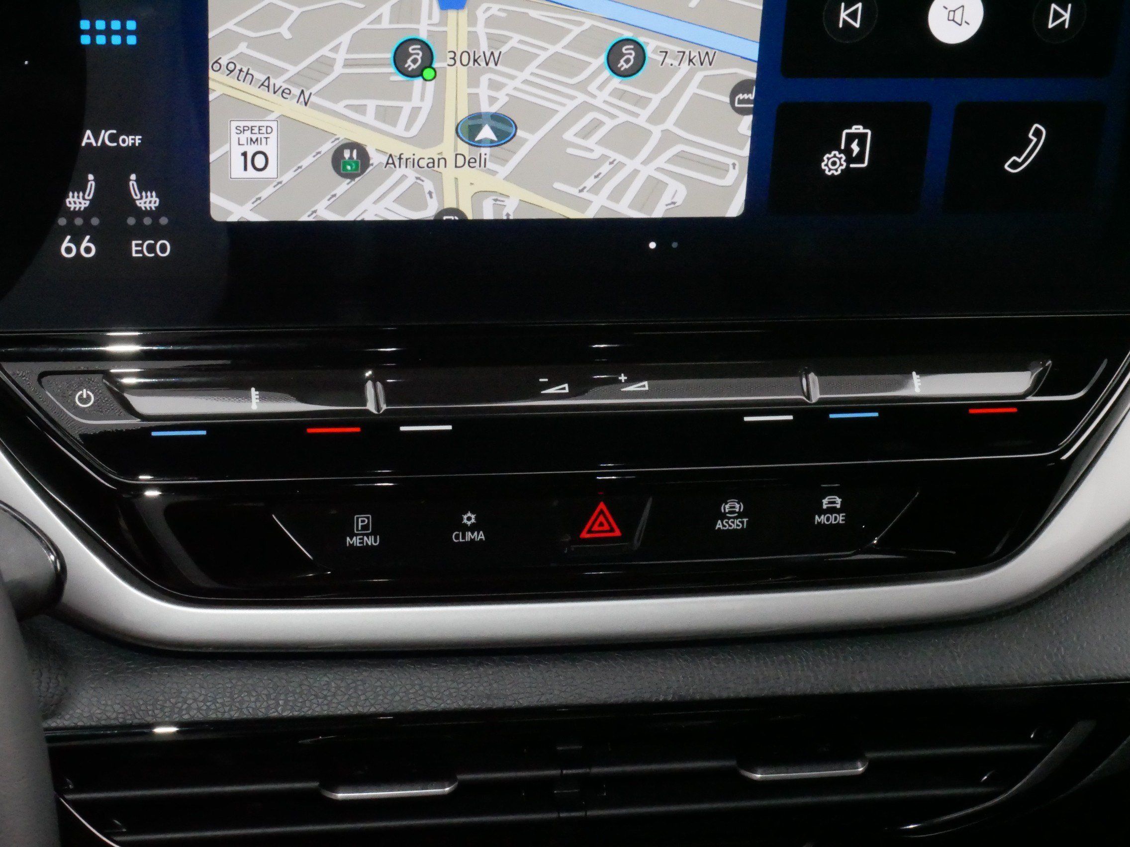 Certified 2023 Volkswagen ID.4 Pro S Plus AWD/4WD image 23