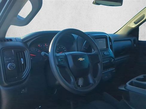 Used 2021 Chevrolet Silverado 1500 Custom image 9