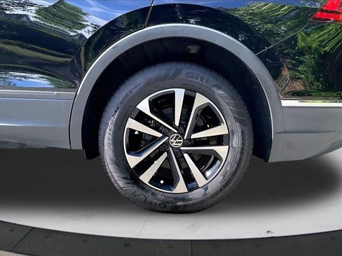 Used 2023 Volkswagen Tiguan S FWD image 34