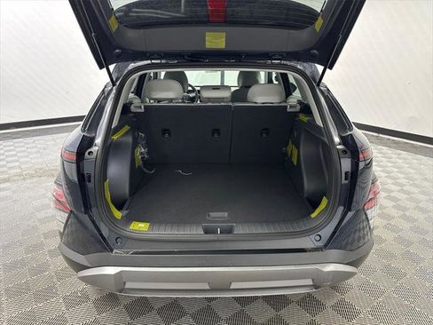 New 2026 Hyundai Kona SEL Premium image 19