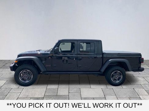 Used 2023 Jeep Gladiator Rubicon w/ LED Lighting Group AWD/4WD image 4