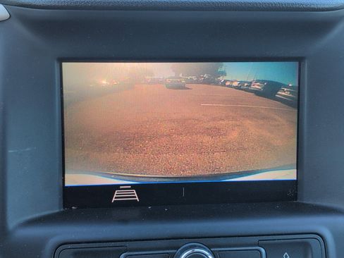 Used 2020 GMC Terrain SLE image 19