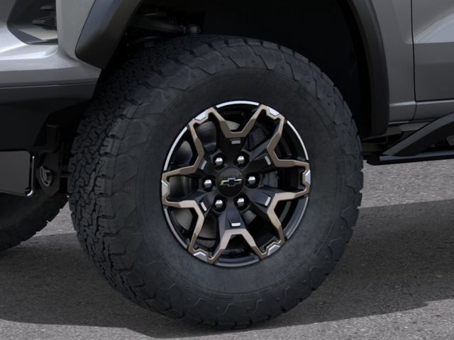 New 2026 Chevrolet Colorado ZR2 w/ Technology Package AWD/4WD image 9