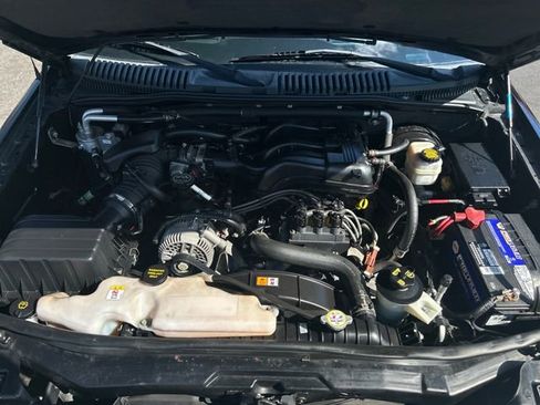 Used 2008 Ford Explorer Sport Trac XLT image 20