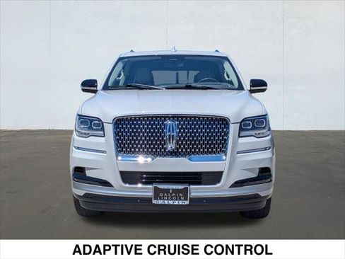 Certified 2023 Lincoln Navigator Reserve RWD image 8