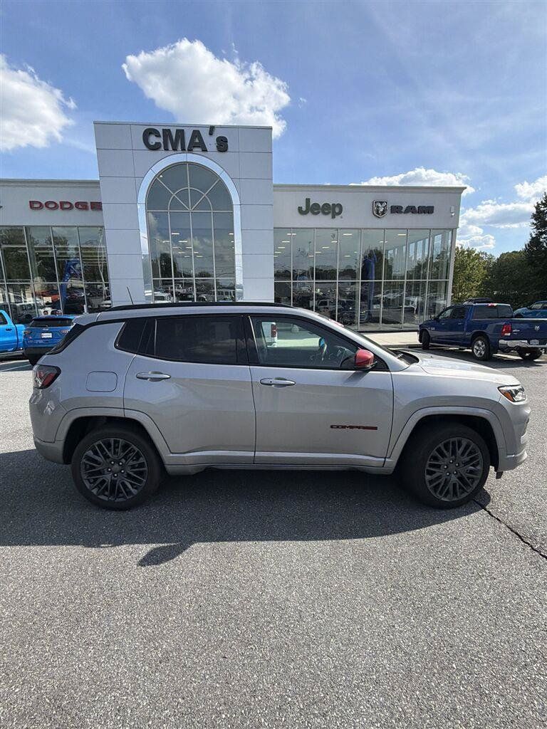 Used 2023 Jeep Compass Limited w/ Elite Group for (Red) Edition AWD/4WD image 6