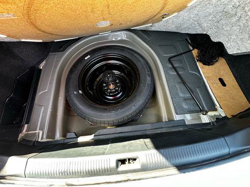 Used 2003 Toyota Avalon XLS image 71