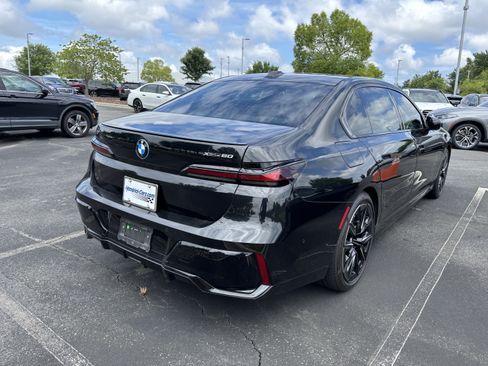 Used 2023 BMW i7 xDrive60 AWD/4WD image 20