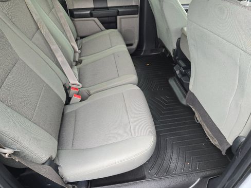 Used 2017 Ford F250 XL w/ STX Appearance Package AWD/4WD image 18