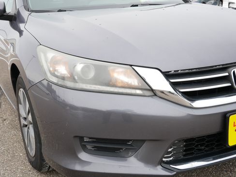 Used 2015 Honda Accord LX image 16