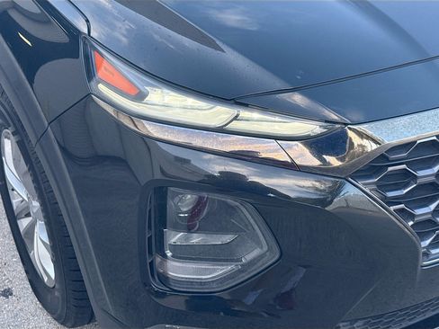 Used 2019 Hyundai Santa Fe SEL image 32