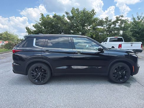 Used 2022 Mitsubishi Outlander SE FWD image 6