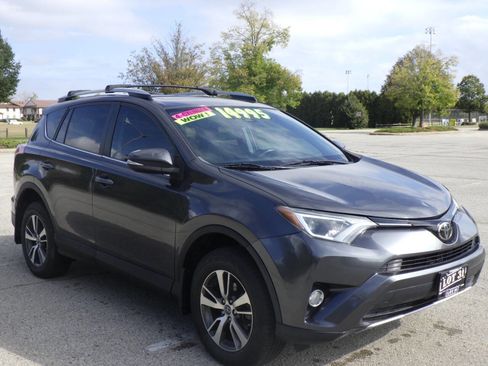 Used 2017 Toyota RAV4 XLE image 6