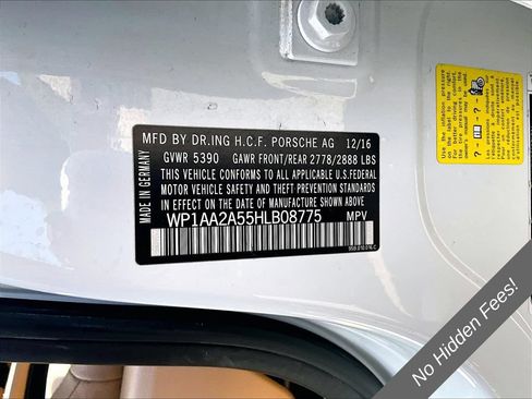 Used 2017 Porsche Macan AWD/4WD image 30