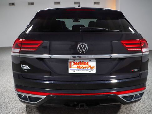 Used 2022 Volkswagen Atlas Cross Sport SEL Premium R-Line image 8