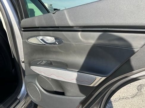 Used 2023 Genesis GV70 2.5T w/ Advanced Package image 23