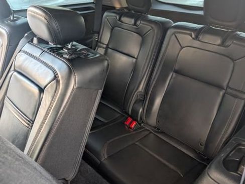 Used 2020 Lincoln Aviator Reserve w/ Equipment Group 201A AWD/4WD image 30