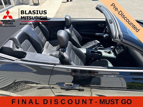 Used 2022 Ford Mustang GT Premium RWD image 35
