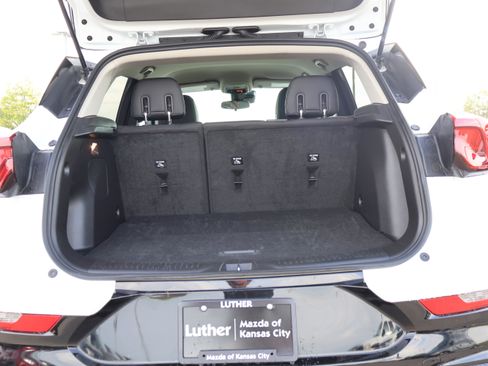 Used 2024 Buick Encore GX Sport Touring image 19