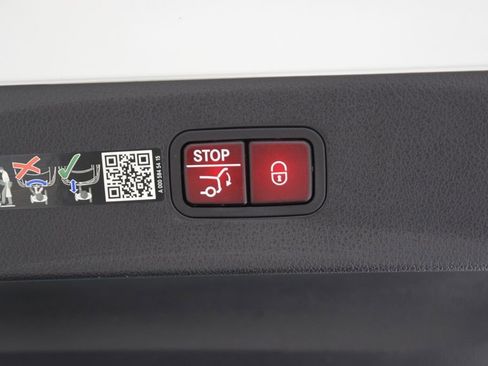 Certified 2023 Mercedes-Benz EQS 580 4MATIC Sedan image 30