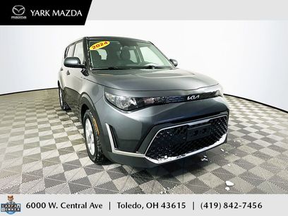 Used 2024 Kia Soul LX w/ Option Group 015