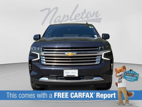 Used 2023 Chevrolet Suburban High Country AWD/4WD image 2
