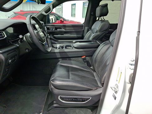 Used 2024 Jeep Grand Wagoneer L Series II w/ Quick Order Packagew 28T AWD/4WD image 17
