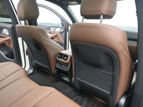 Used 2024 Mercedes-Benz GLE 350 4MATIC image 16