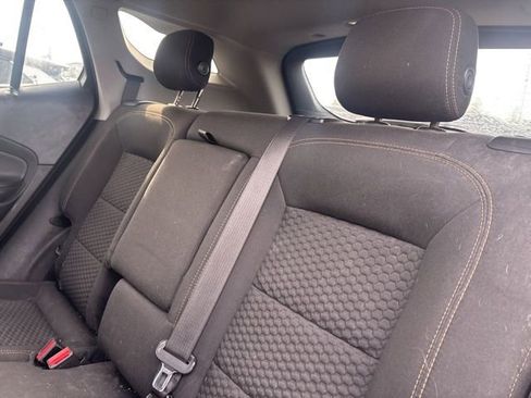 Used 2019 GMC Terrain SLE w/ Driver Convenience Package image 10