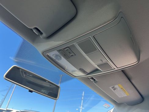 Used 2015 Volkswagen Jetta S image 23