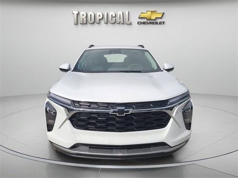 New 2026 Chevrolet Trax LT image 8