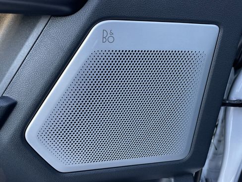 New 2025 Ford F150 Lariat w/ Equipment Group 502A High image 21