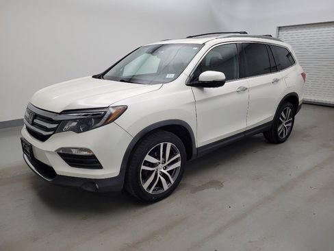 Used 2016 Honda Pilot Elite image 2
