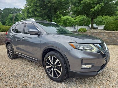 Used 2017 Nissan Rogue SL w/ SL Premium Package