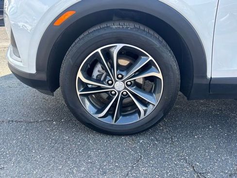 Certified 2023 Buick Encore GX Select image 12