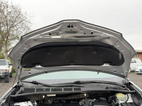 Used 2018 Toyota Sienna LE FWD image 3