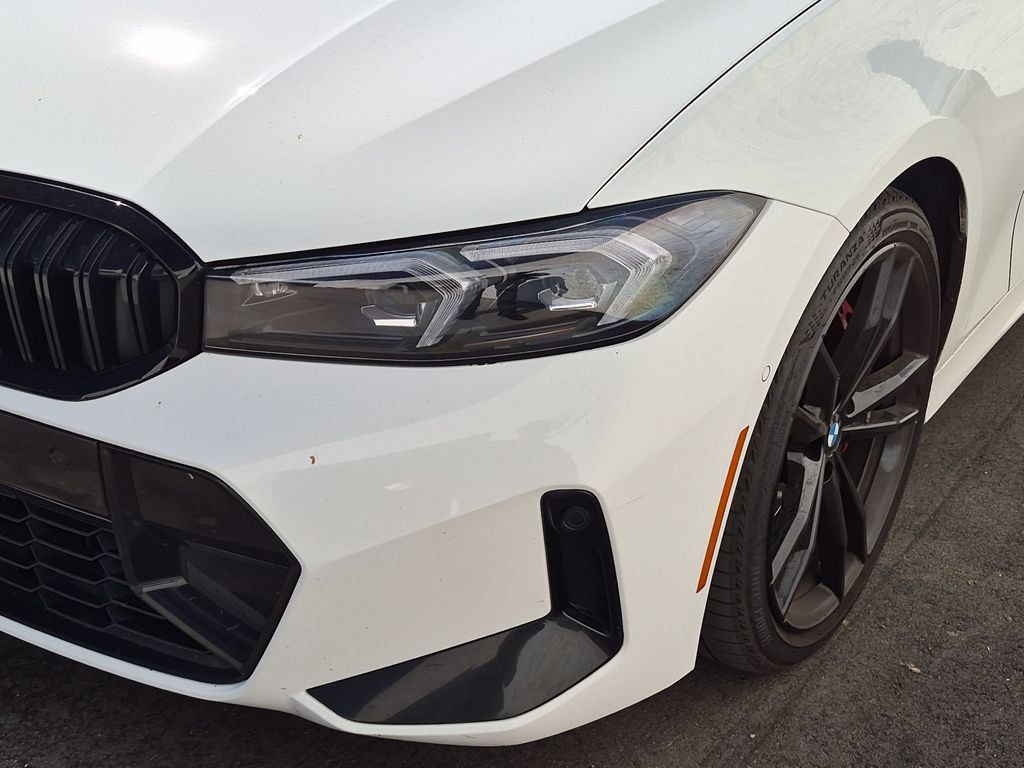 Certified 2023 BMW 330i Sedan w/ M Sport Package RWD image 5