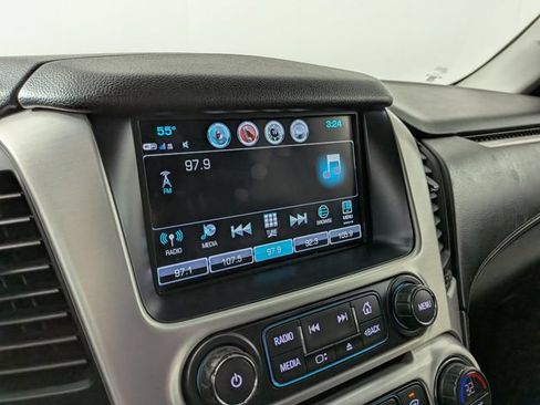 Used 2019 GMC Yukon XL SLE w/ SLE Value Package AWD/4WD image 19