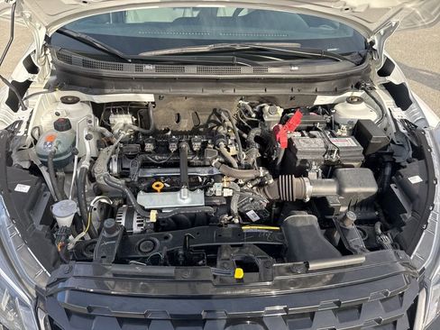 Used 2024 Nissan Kicks SR w/ SR Premium Package image 30