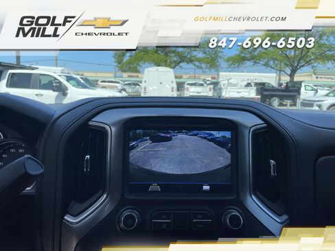Used 2022 Chevrolet Silverado 1500 RST AWD/4WD image 21