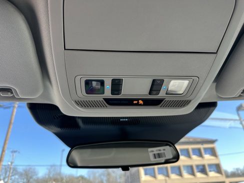 New 2026 Ford Explorer Active image 36