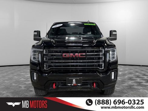 Used 2021 GMC Sierra 3500 AT4 image 10