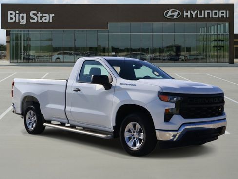 Used 2025 Chevrolet Silverado 1500 W/T RWD image 6