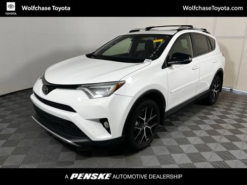 Used 2016 Toyota RAV4 SE w/ Advanced Technology Package AWD/4WD image 1