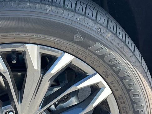 Used 2024 Nissan Rogue Platinum w/ Platinum Premium Package image 9