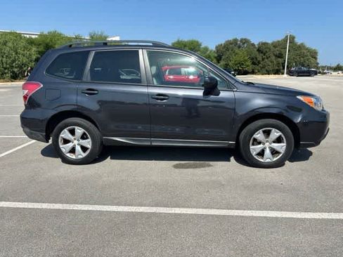 Used 2016 Subaru Forester 2.5i Premium AWD/4WD image 6
