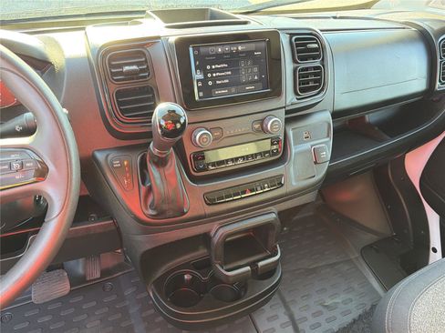 Used 2023 RAM ProMaster 2500 image 25