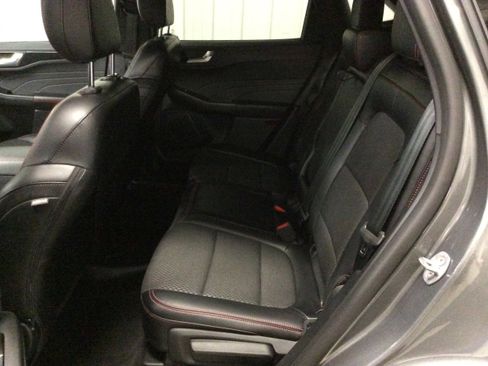 Used 2023 Ford Escape ST-Line w/ Tech Pack #1 AWD/4WD image 31
