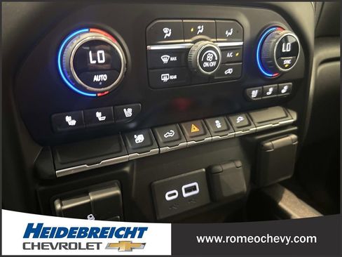 Used 2023 Chevrolet Silverado 2500 LTZ w/ LTZ Convenience Package AWD/4WD image 23